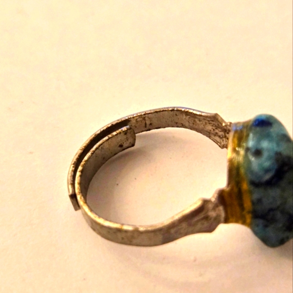 Vintage Ring - Picture 5 of 6